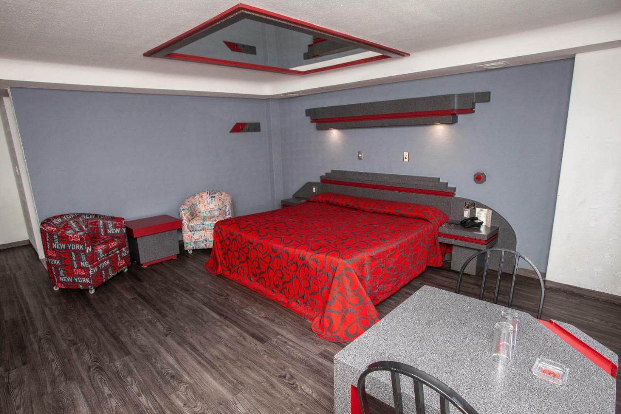 Hotel La Rosa - Solo Adultos เม็กซิโกซิตี้ ภายนอก รูปภาพ