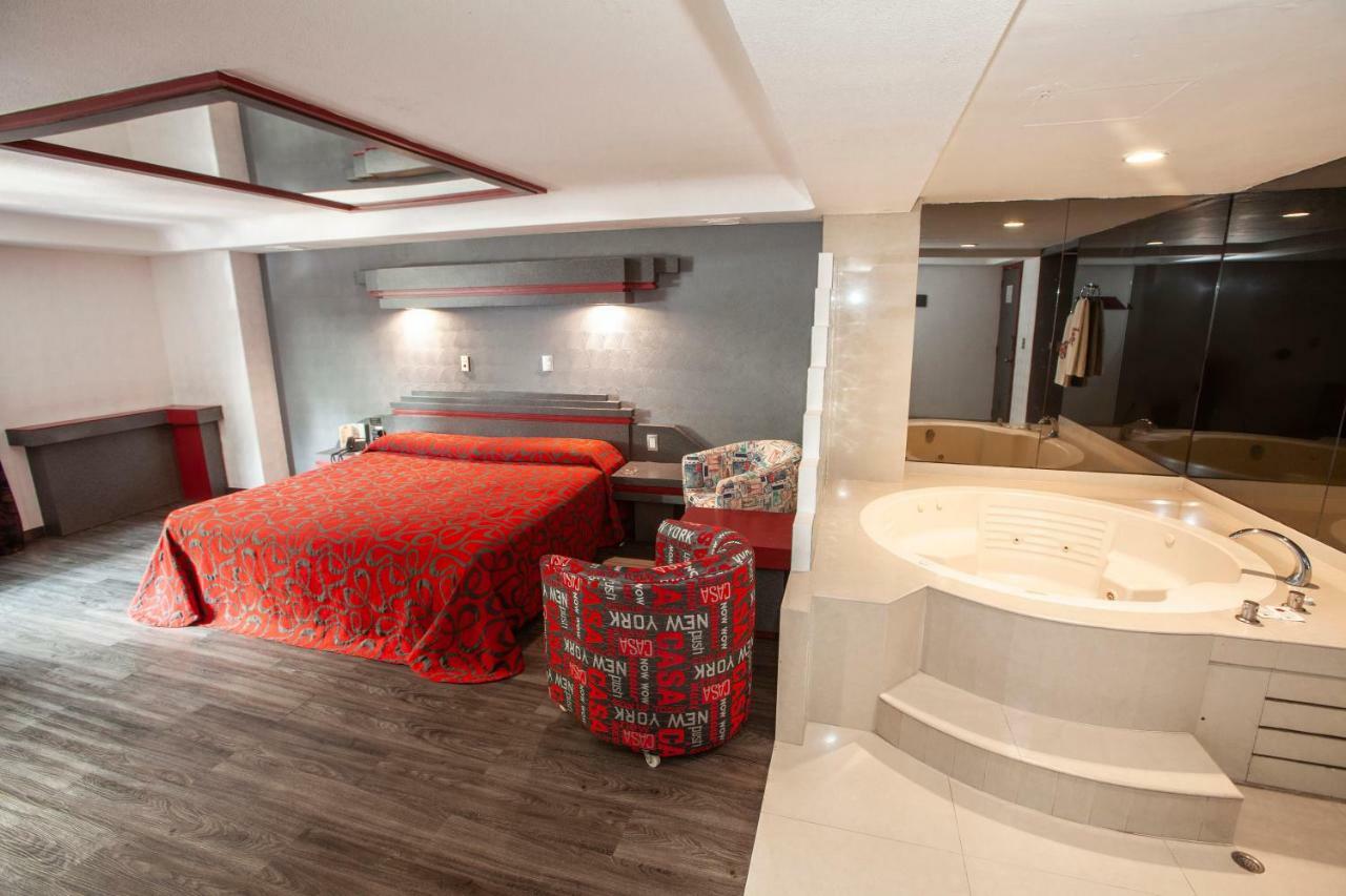 Hotel La Rosa - Solo Adultos เม็กซิโกซิตี้ ภายนอก รูปภาพ