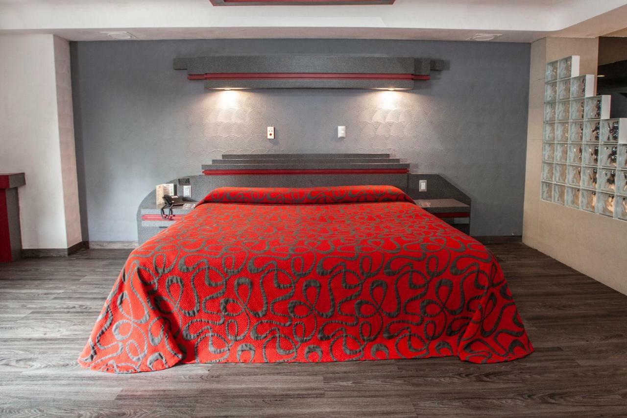 Hotel La Rosa - Solo Adultos เม็กซิโกซิตี้ ภายนอก รูปภาพ